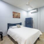 Third Floor Up to 15 guests Bedroom 7: One queen-size bed.