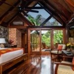 Up to 2 guests Canyon Casita King